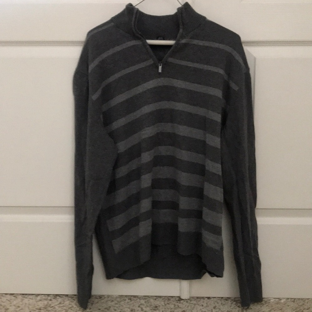 Perfect condition Alfani sweater! Quarter zip